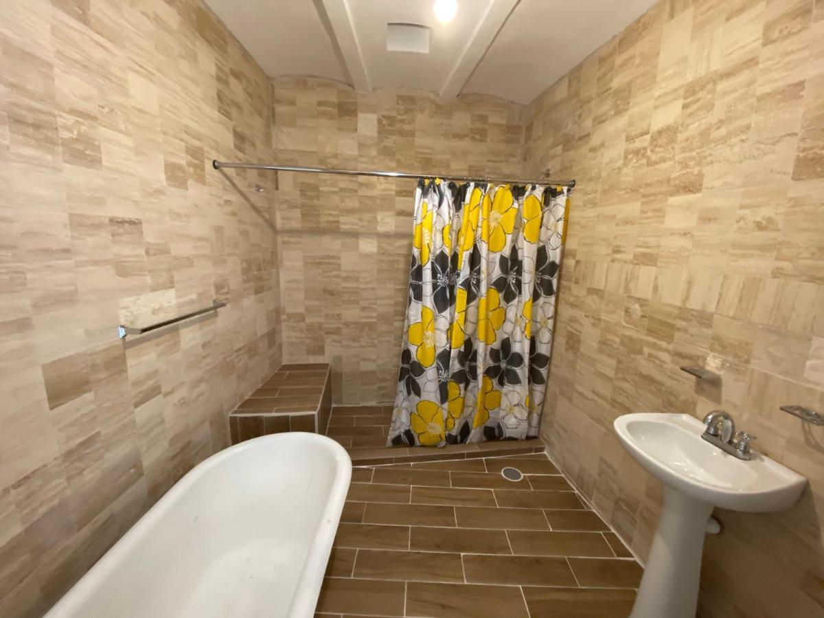 Hotel Universidad Гуанахуато Экстерьер фото