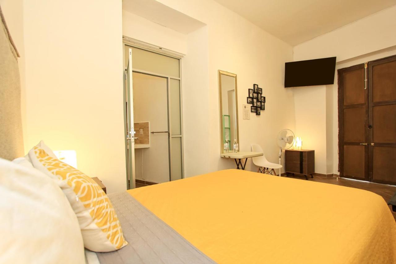 Hotel Universidad Гуанахуато Экстерьер фото