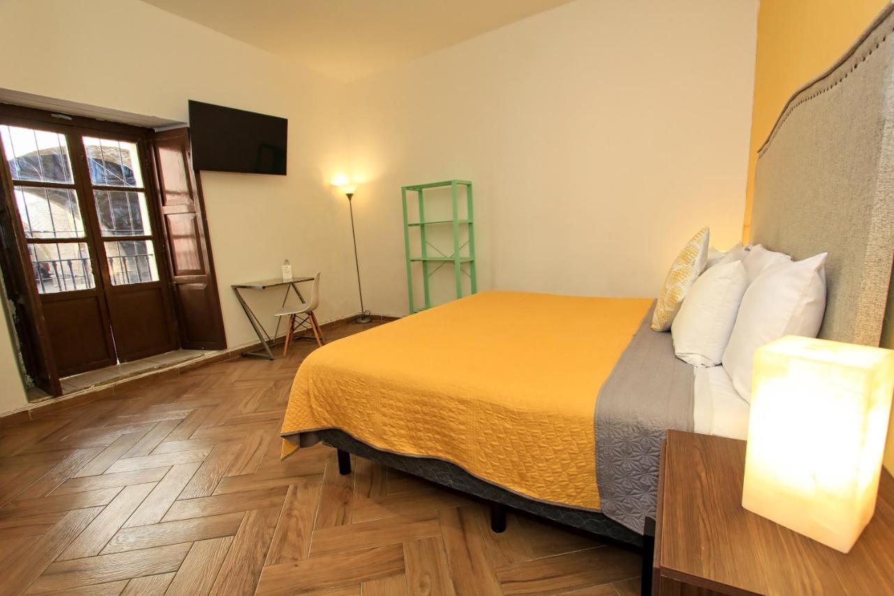 Hotel Universidad Гуанахуато Экстерьер фото
