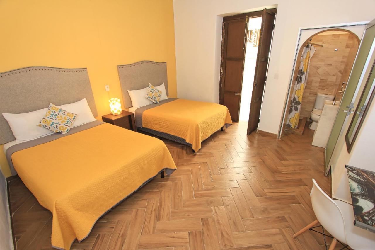 Hotel Universidad Гуанахуато Экстерьер фото