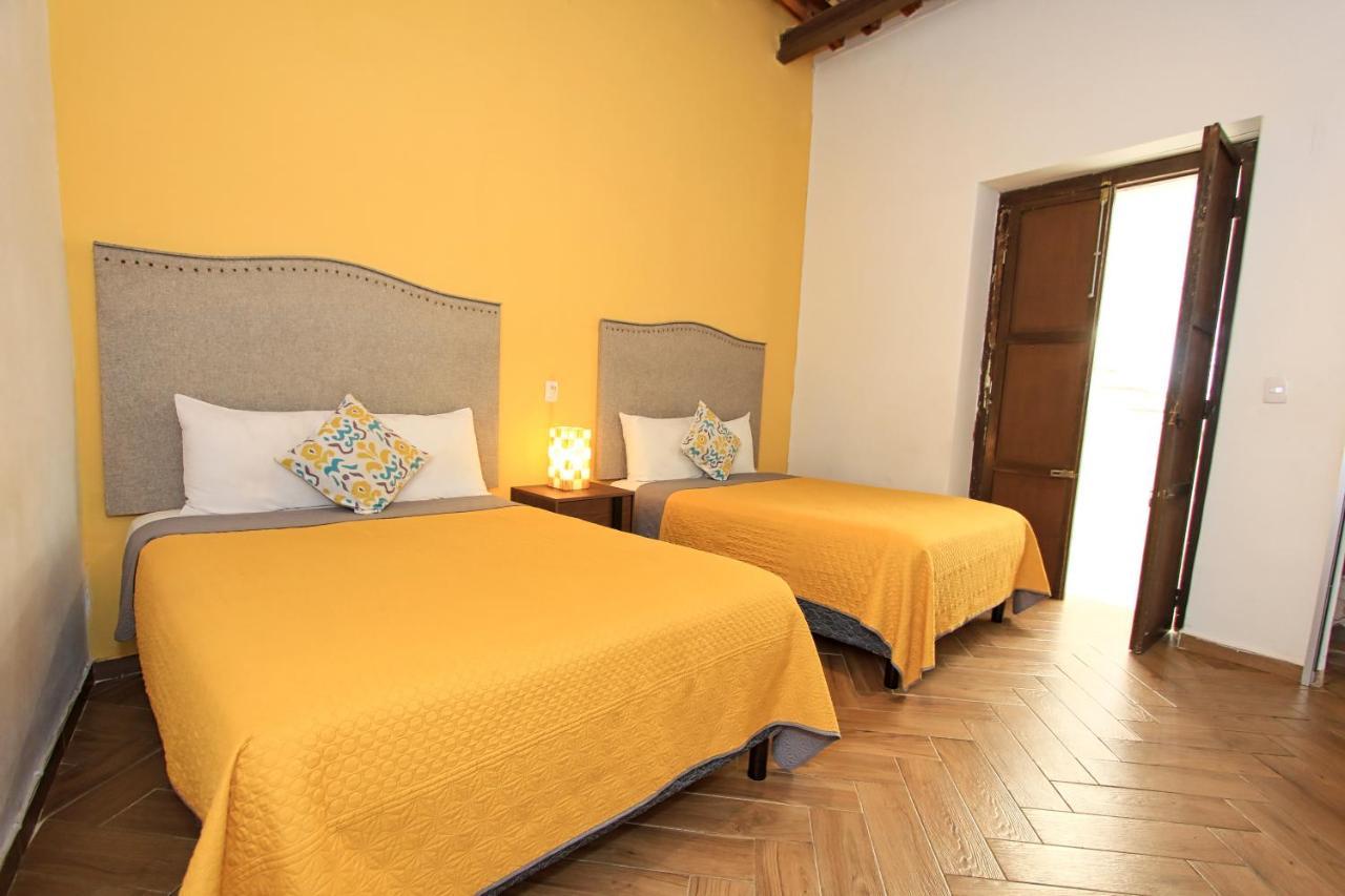 Hotel Universidad Гуанахуато Экстерьер фото