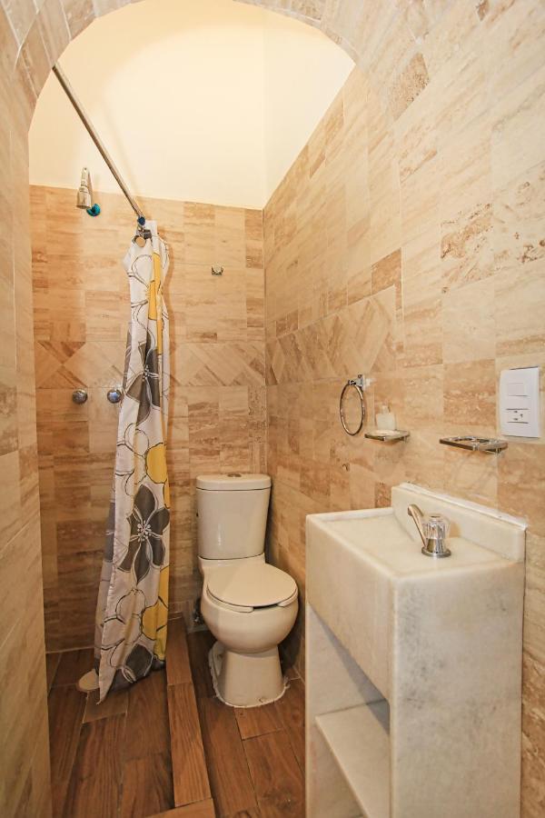 Hotel Universidad Гуанахуато Экстерьер фото